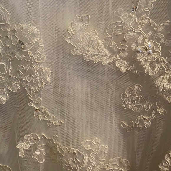 Cream wedding dress mermaid - Picture 5 of 5